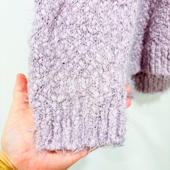 🌼NWOT🌼 KENNETH COLE REACTION Lilac fluffy knit sweater - Picture 4 of 8